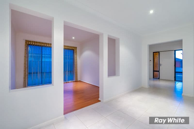56 Middle Park Drive, Sanctuary Lakes VIC 3030, Sanctuary Lakes - Thumbnail 7