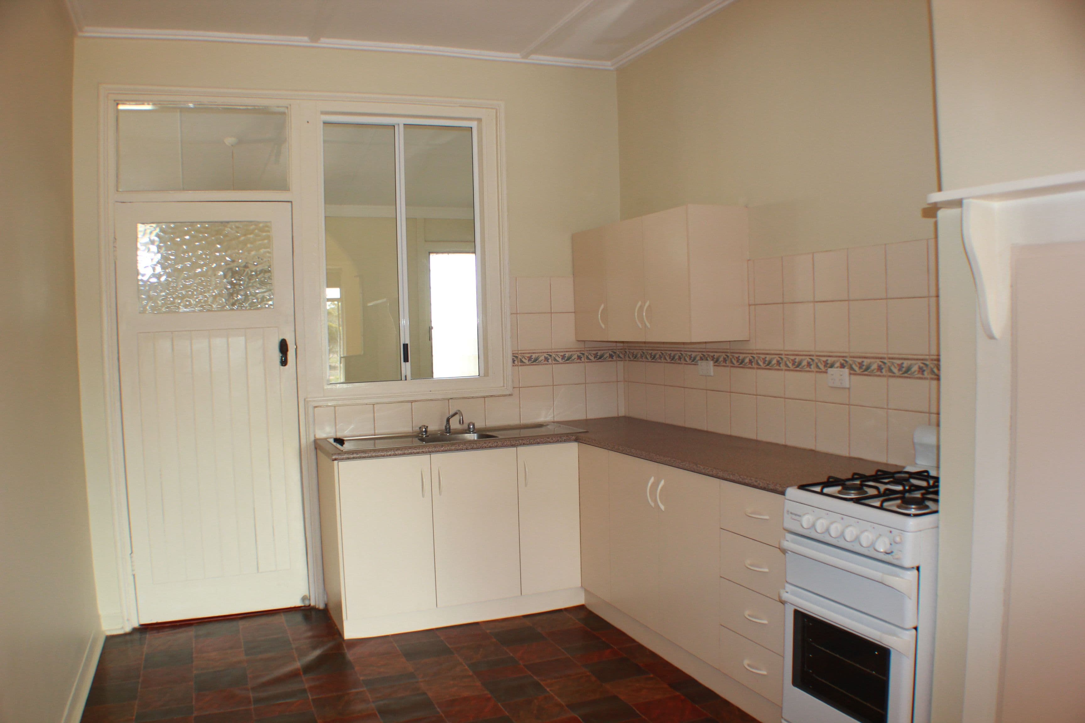 134 Hockey Street, Whyalla SA 5600, Whyalla - Thumbnail 2
