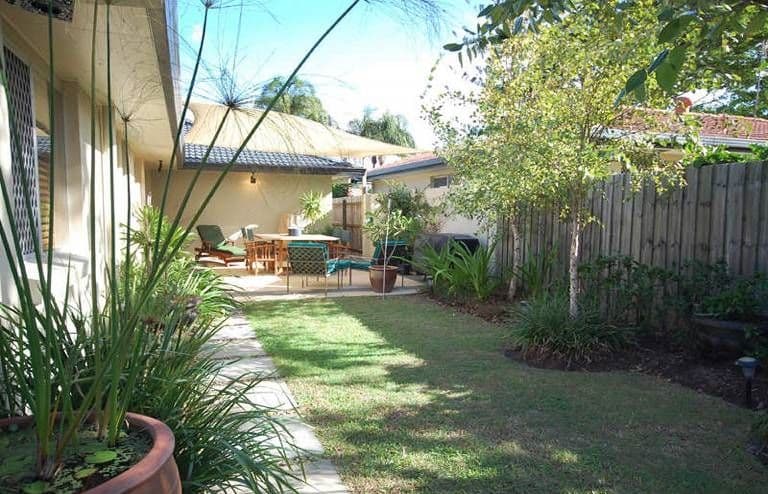 45 Coogeen Street, SORRENTO QLD 4217, Sorrento - Thumbnail 5
