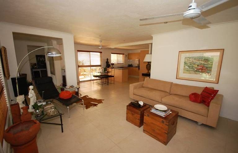 45 Coogeen Street, SORRENTO QLD 4217, Sorrento - Thumbnail 6