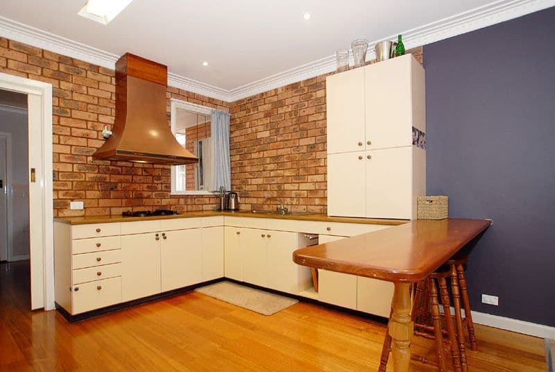8A  Allnutt Court, CHELTENHAM VIC 3192, Cheltenham - Thumbnail 3