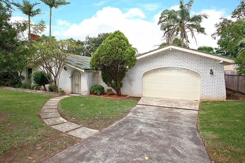 216 Excelsior Avenue, CASTLE HILL NSW 2154, Castle Hill - Thumbnail 2