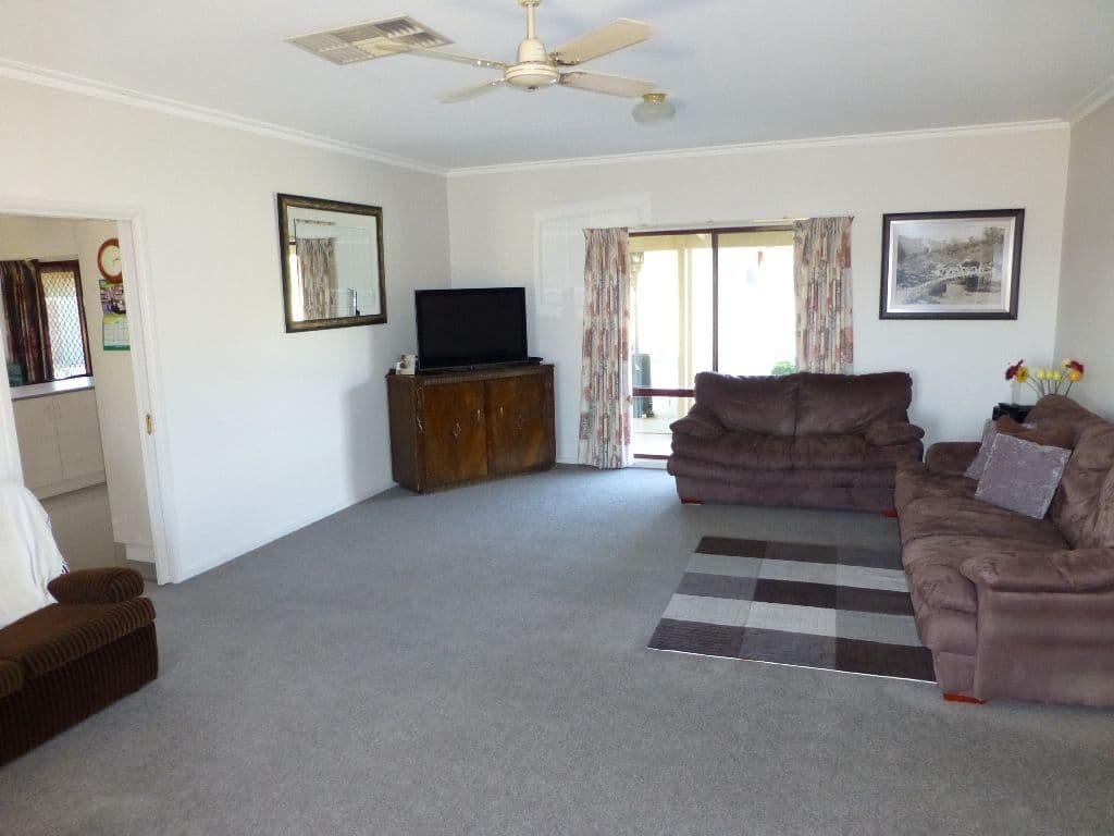 202 Pianta Road, ECHUCA VIC 3564, Echuca - Thumbnail 8