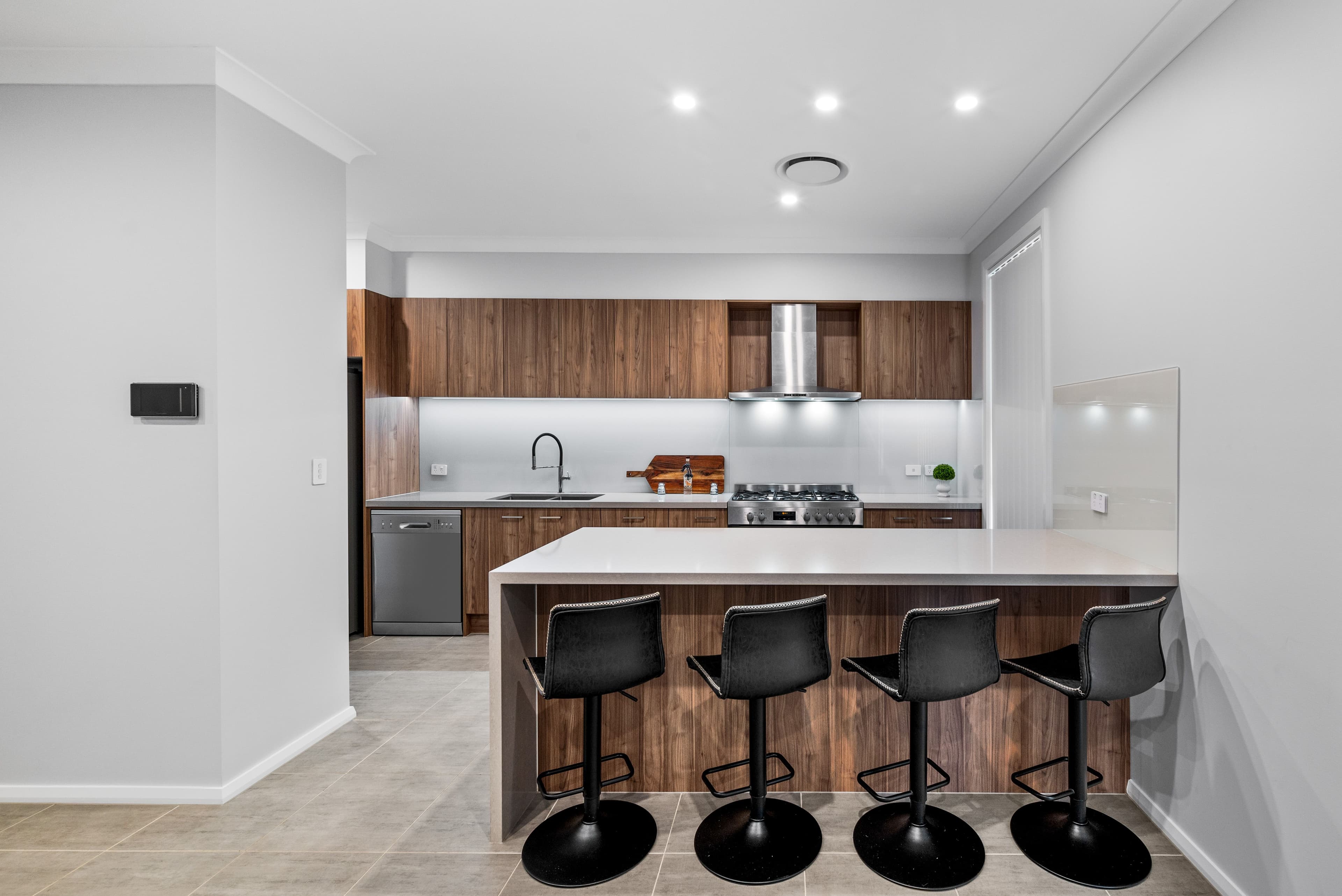 39 Long Reef Circuit, Gregory Hills NSW 2557, Gregory Hills - Thumbnail 2
