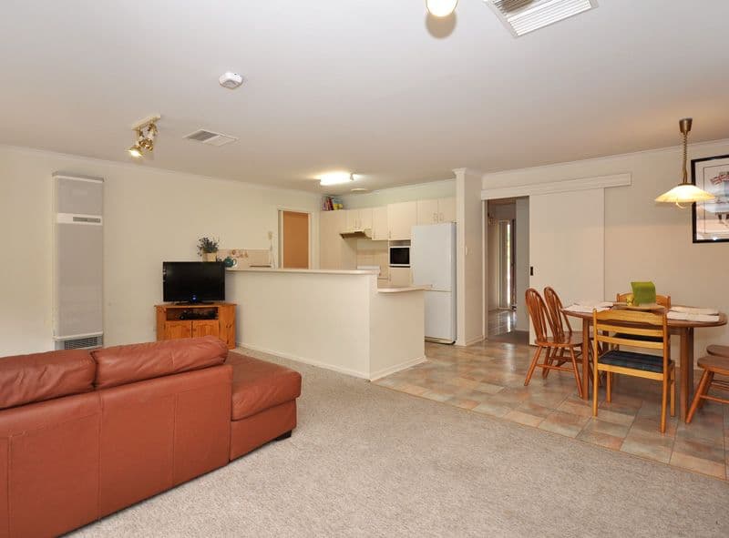 24 Greenfield Rise, Aberfoyle Park SA 5159, Aberfoyle Park - Thumbnail 5