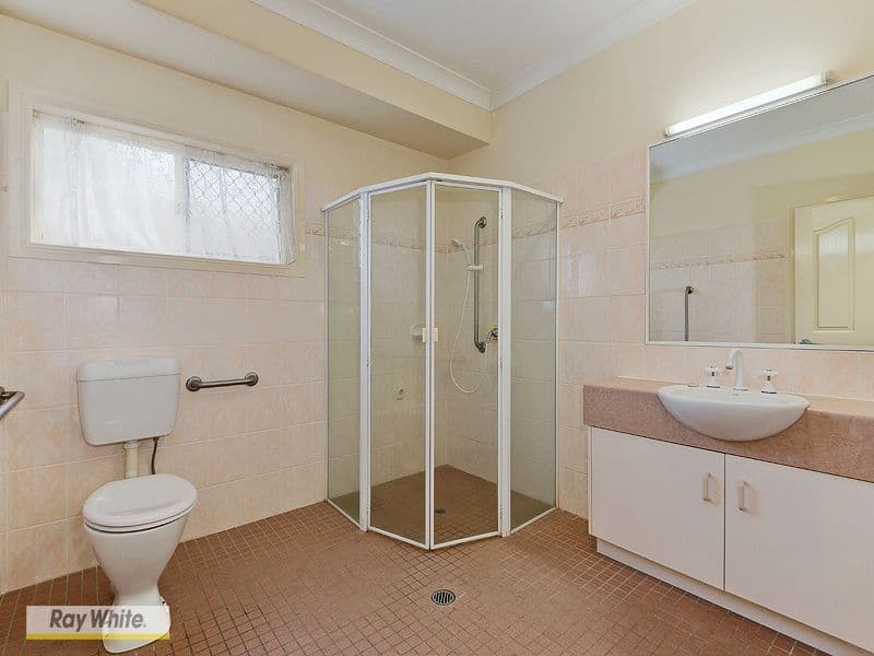 77 MORRIS Road, ROTHWELL QLD 4022, Rothwell - Thumbnail 7