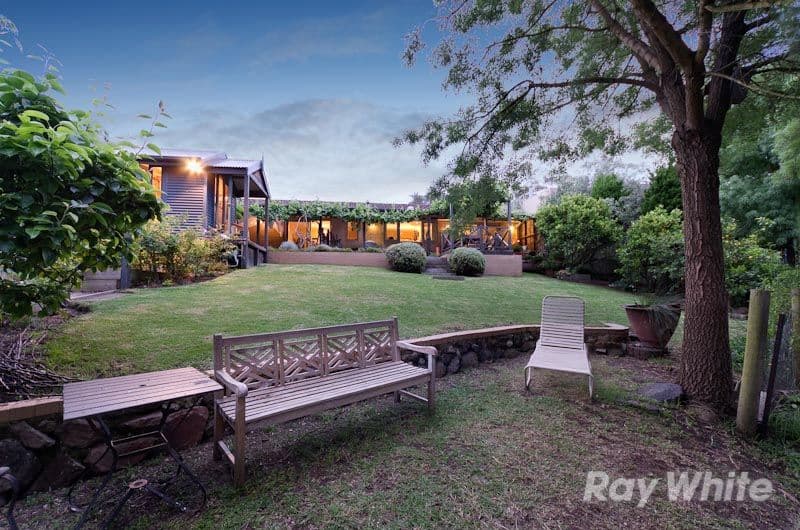 13 Shelbourne Court, MORNINGTON VIC 3931, Mornington - Thumbnail 4