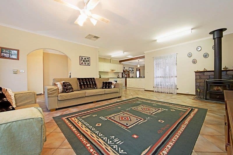 248 Hillier Road, HILLIER SA 5116, Hillier - Thumbnail 2
