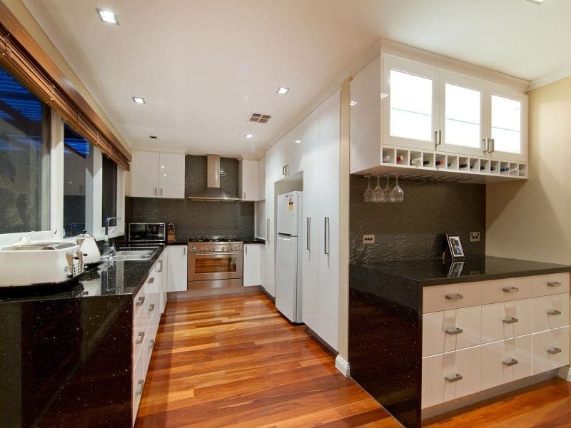 26 Darius Avenue, Frankston VIC 3199, Frankston - Thumbnail 2