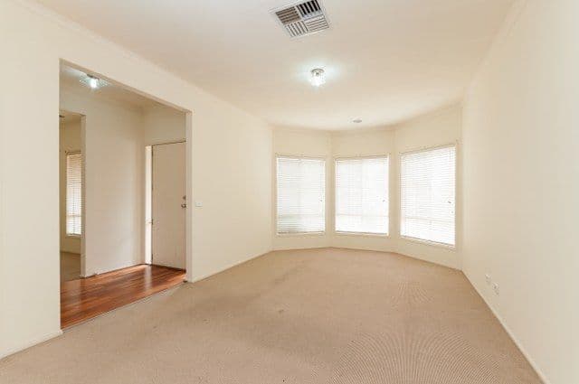 13 Creighton Way, CRAIGIEBURN VIC 3064, Craigieburn - Thumbnail 5