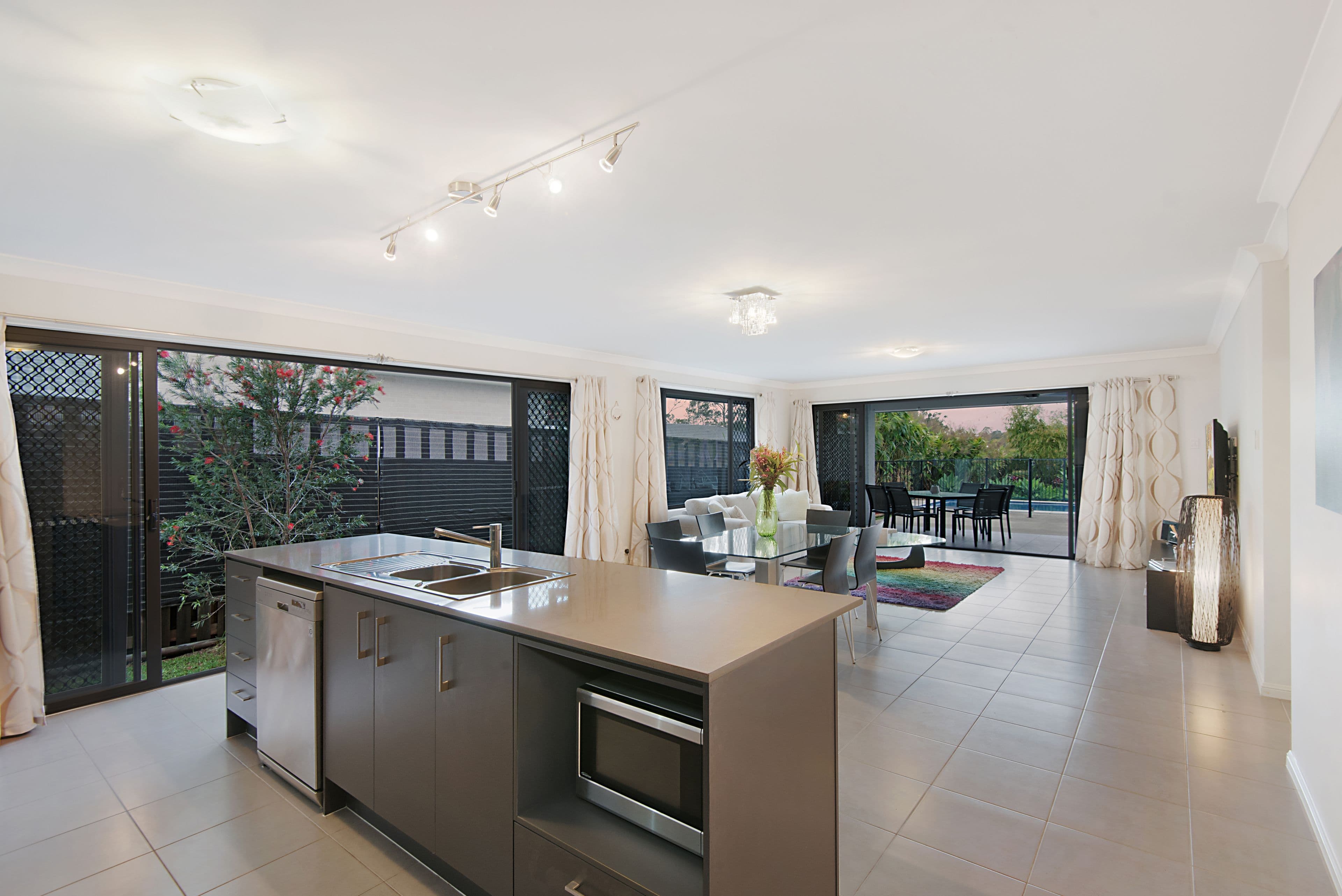 223 Ridley Road, Bridgeman Downs QLD 4035, Bridgeman Downs - Thumbnail 2