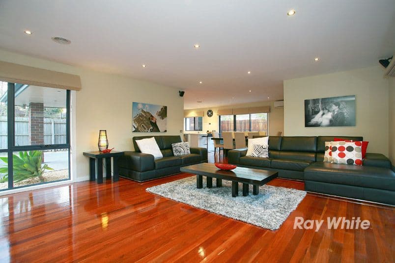 35 Larbert Road, NOBLE PARK VIC 3174, Noble Park - Thumbnail 2
