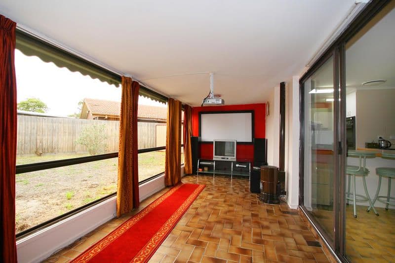 4 Swan Place, DINGLEY VILLAGE VIC 3172, Dingley Village - Thumbnail 4