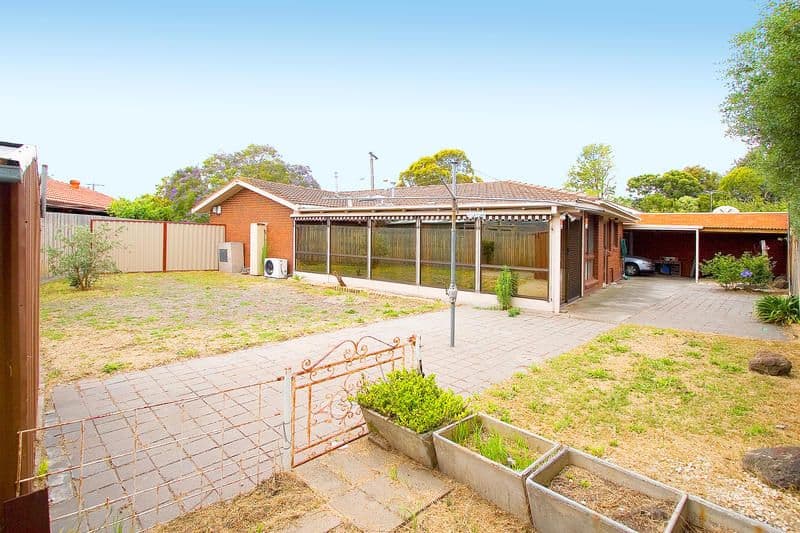 4 Swan Place, DINGLEY VILLAGE VIC 3172, Dingley Village - Thumbnail 5