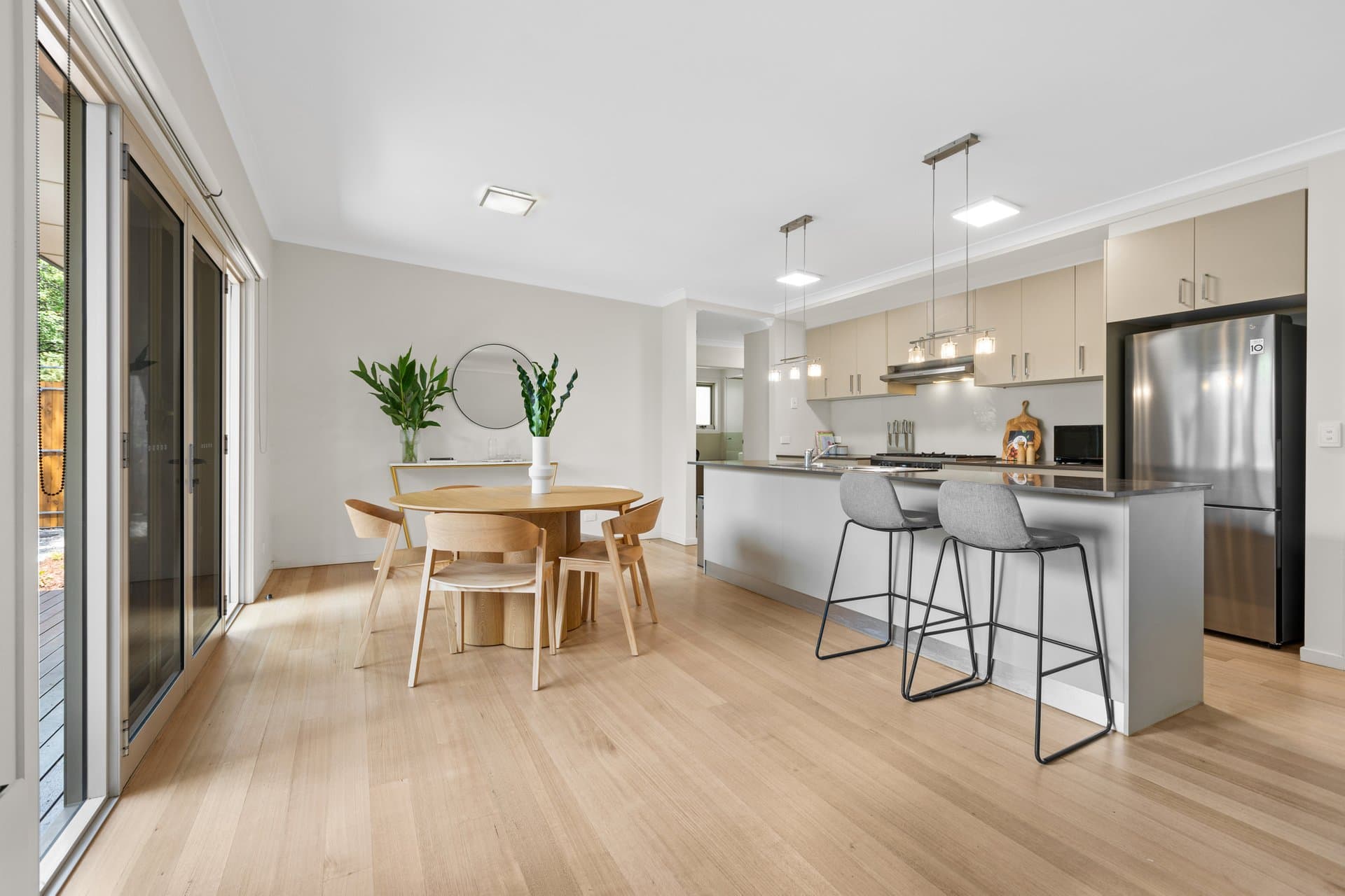 2/9 Baker Street, Murrumbeena - Thumbnail 2