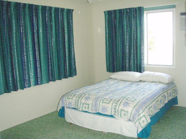 19 Robinson Street, NORTH MACKAY QLD 4740, North Mackay - Thumbnail 7