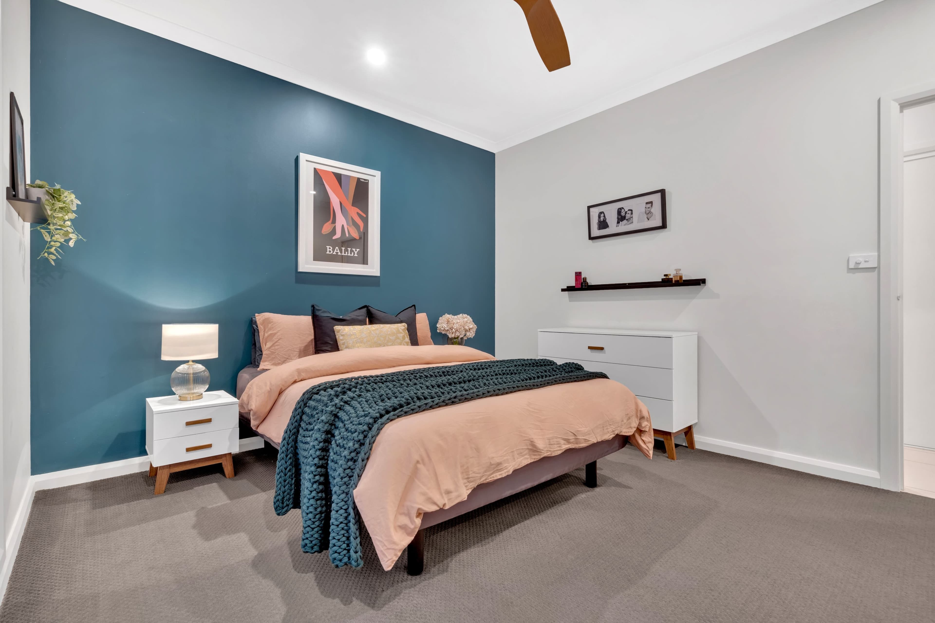 37 Viewside Crescent, Craigieburn VIC 3064, Craigieburn - Thumbnail 5