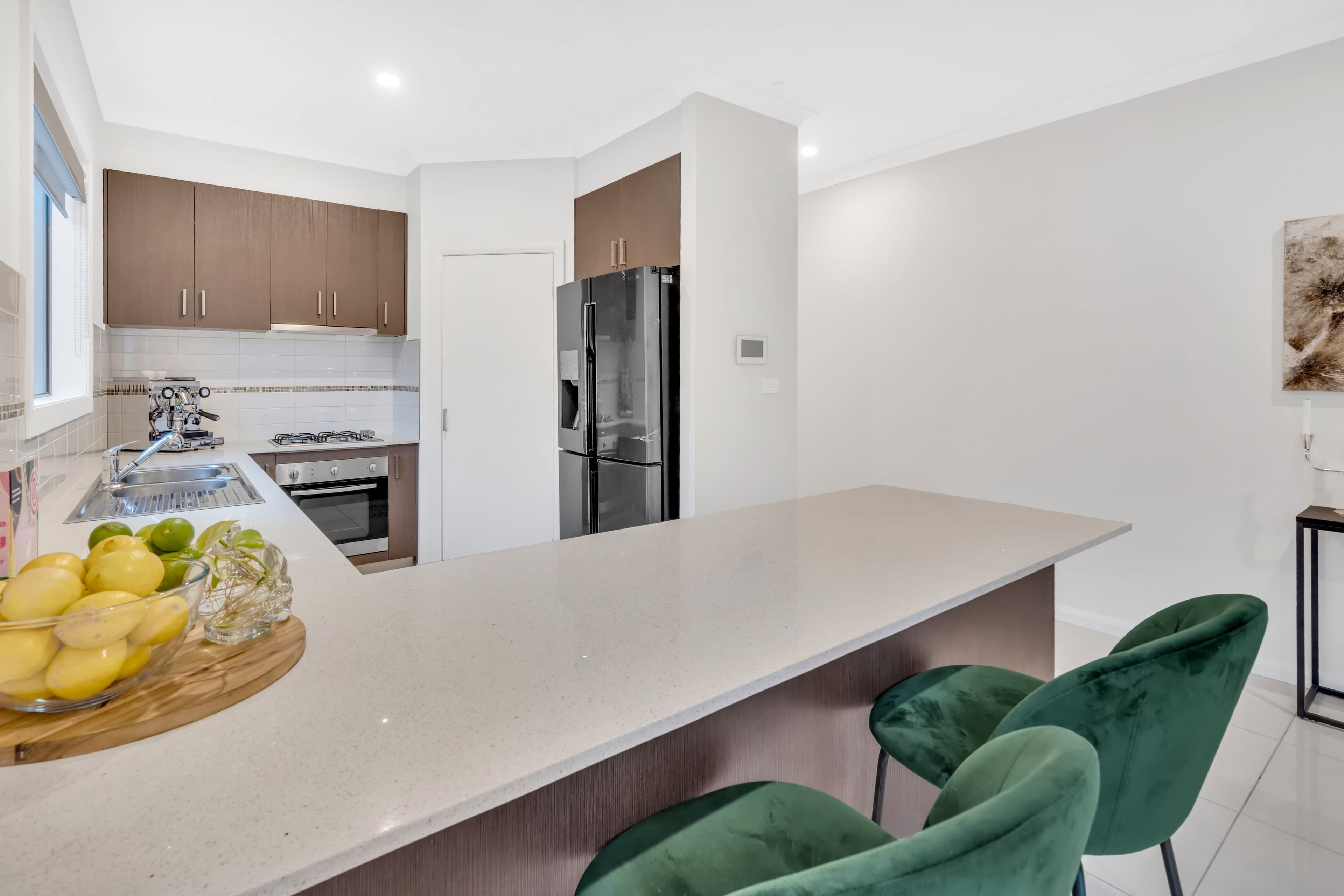 37 Viewside Crescent, Craigieburn VIC 3064, Craigieburn - Thumbnail 7
