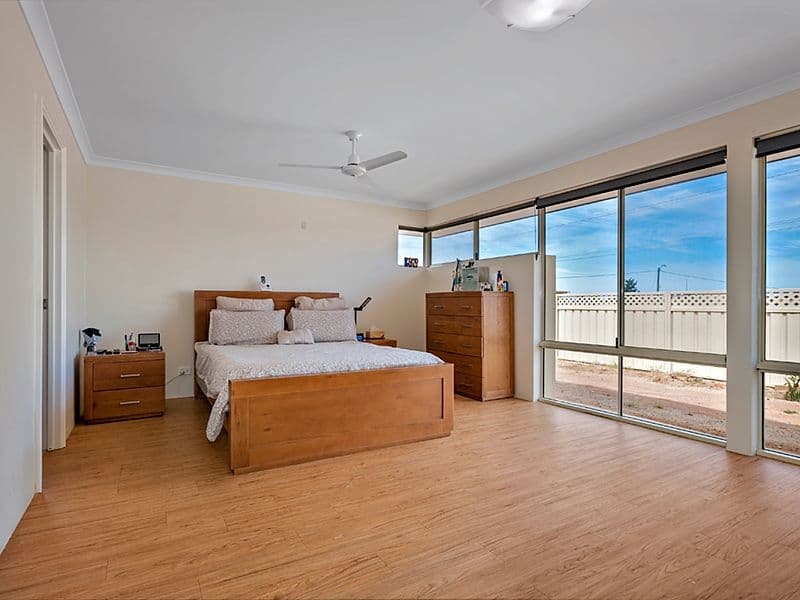 89 Eastern Road, Geraldton WA 6530, Geraldton - Thumbnail 2