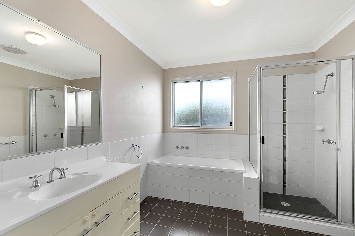 3 Teresa Street, Nikenbah QLD 4655, Nikenbah - Thumbnail 8