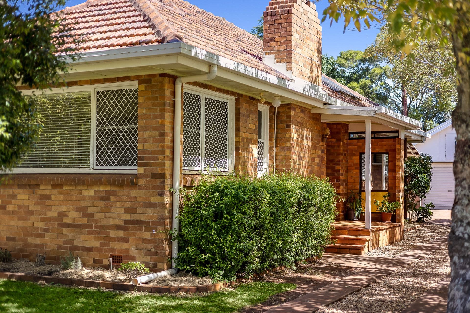 27 Fourth Avenue, Harristown QLD 4350, Harristown - Thumbnail 2