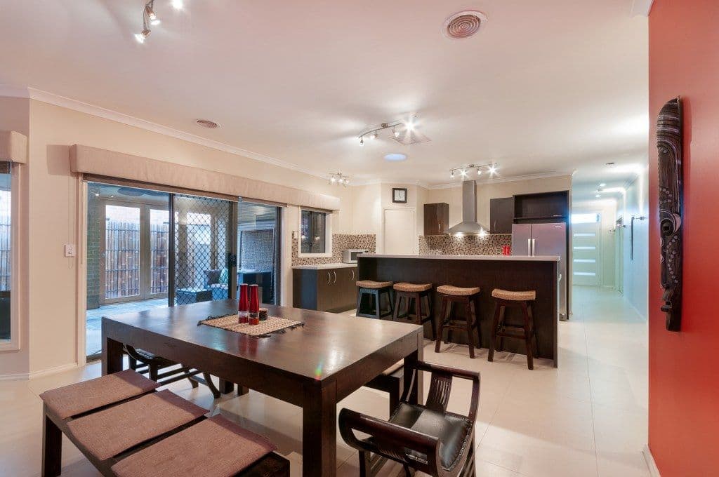 194 Central Park Avenue, CRAIGIEBURN VIC 3064, Craigieburn - Thumbnail 5