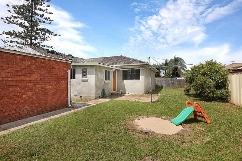 21 Flinders Street, Fairfield West - Thumbnail 8