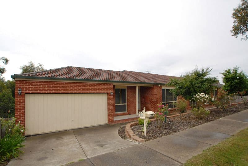 25 Lexton Drive, LANGWARRIN VIC 3910, Langwarrin - Thumbnail 2