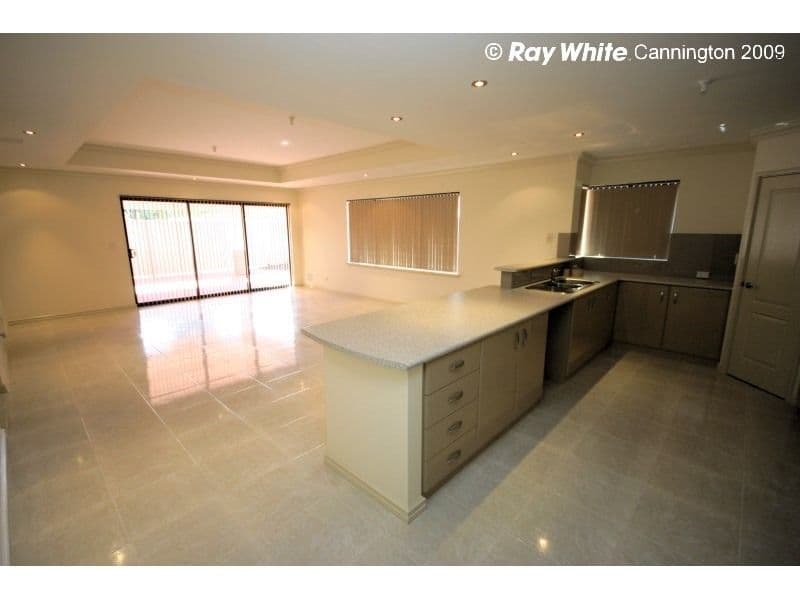 4 Tulip Way, EAST CANNINGTON WA 6107, East Cannington - Thumbnail 3