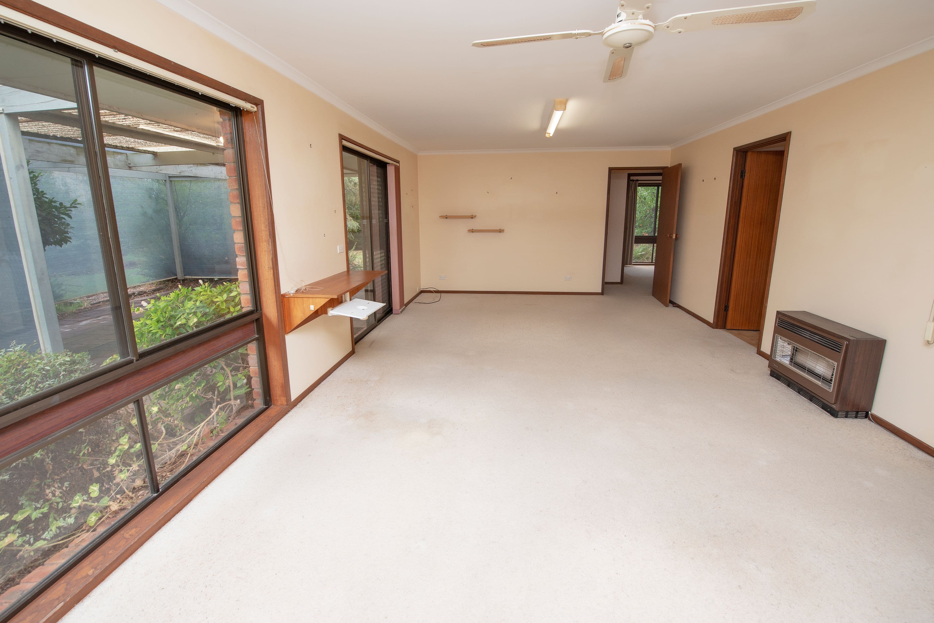 11 Parkview Drive, Swan Hill VIC 3585, Swan Hill - Thumbnail 6