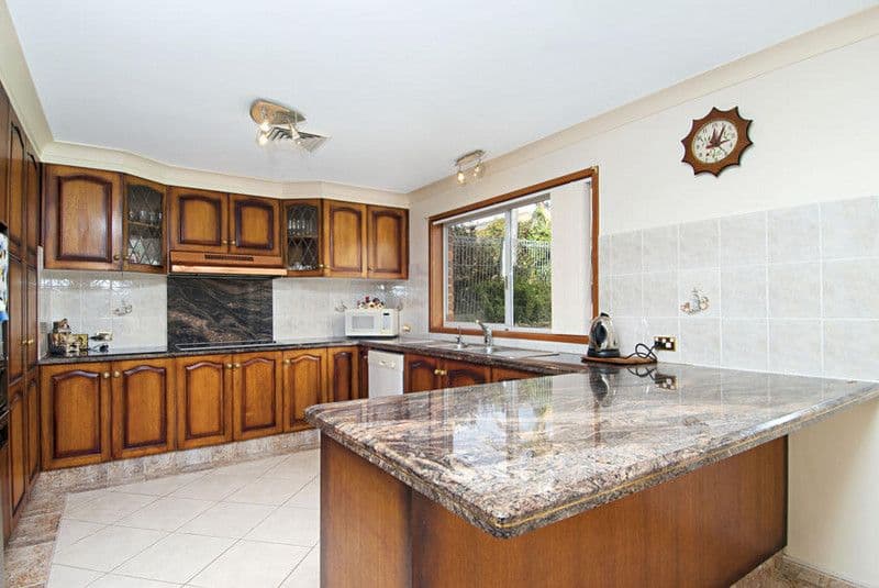 11 Hunter Place, CASTLE HILL NSW 2154, Castle Hill - Thumbnail 3