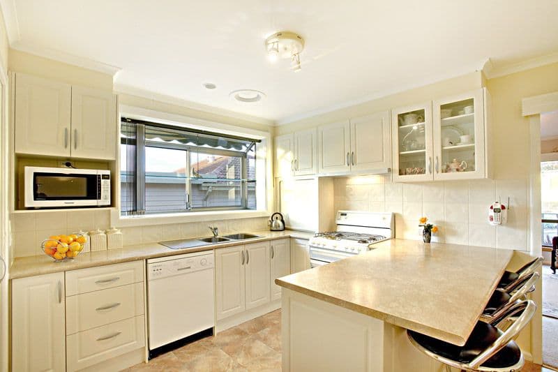 19 Meagher Street, WATSONIA VIC 3087, Watsonia - Thumbnail 3