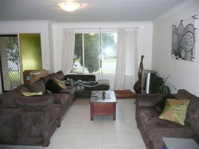 33 Albicore Street, MERMAID WATERS QLD 4218, Mermaid Waters - Image 1