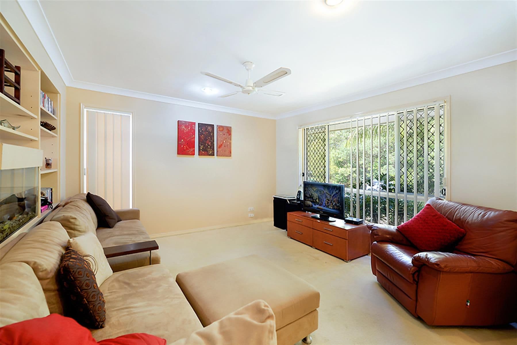 29 Godden Drive, UPPER COOMERA QLD 4209, Upper Coomera - Thumbnail 3