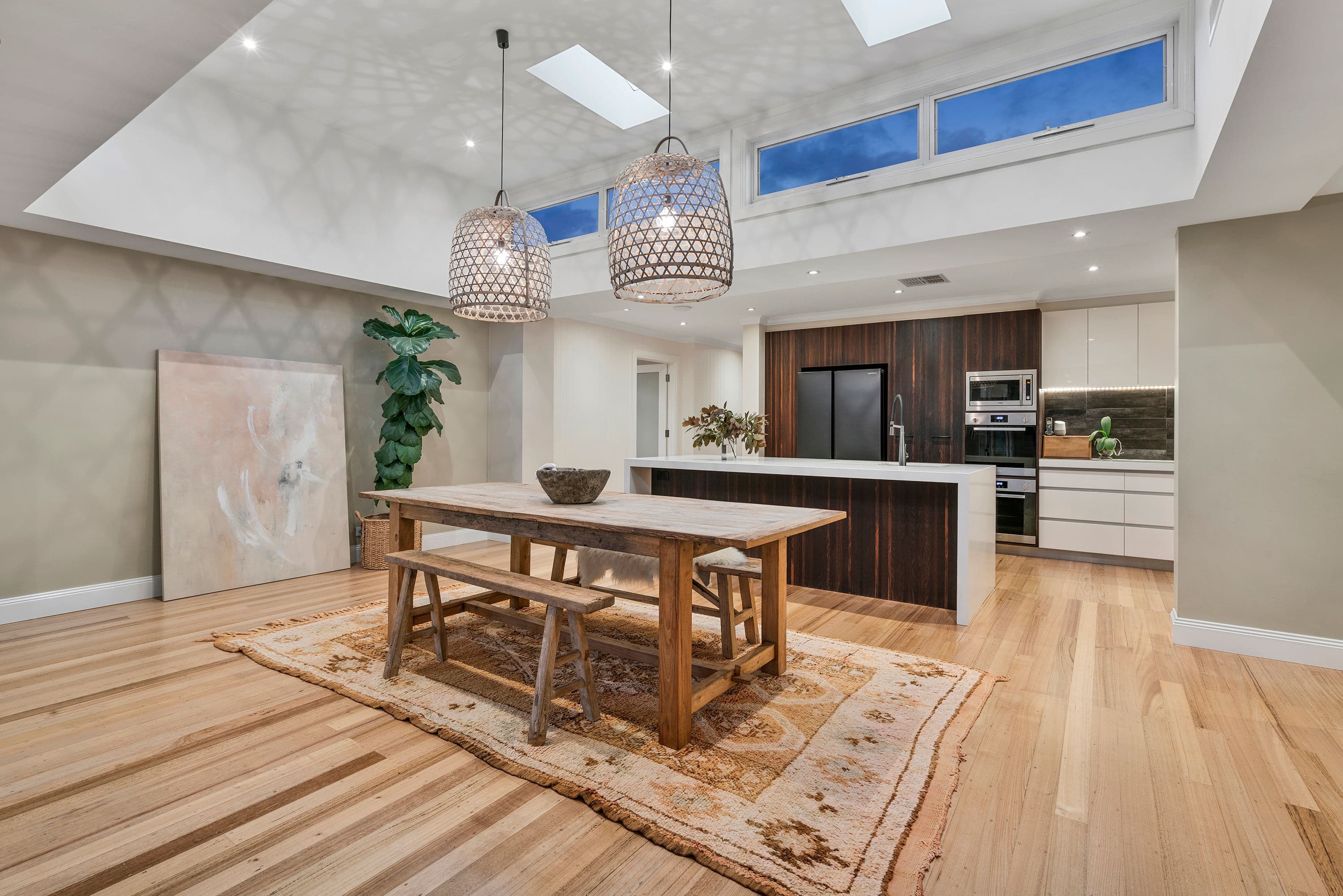 4 Stradbroke Crescent, Mulgrave VIC 3170, Mulgrave - Thumbnail 2