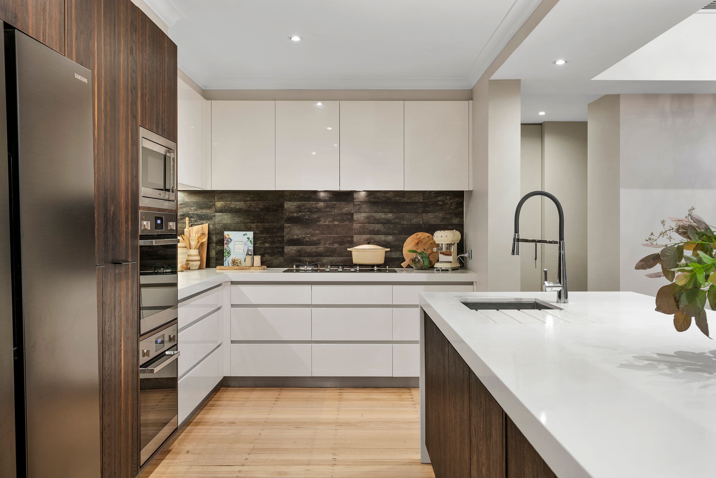 4 Stradbroke Crescent, Mulgrave VIC 3170, Mulgrave - Thumbnail 4