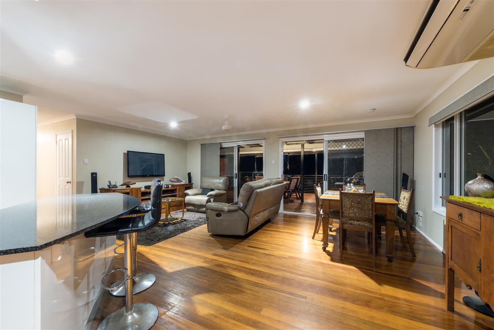 5 Cateran Close, Cannonvale QLD 4802, Cannonvale - Thumbnail 2