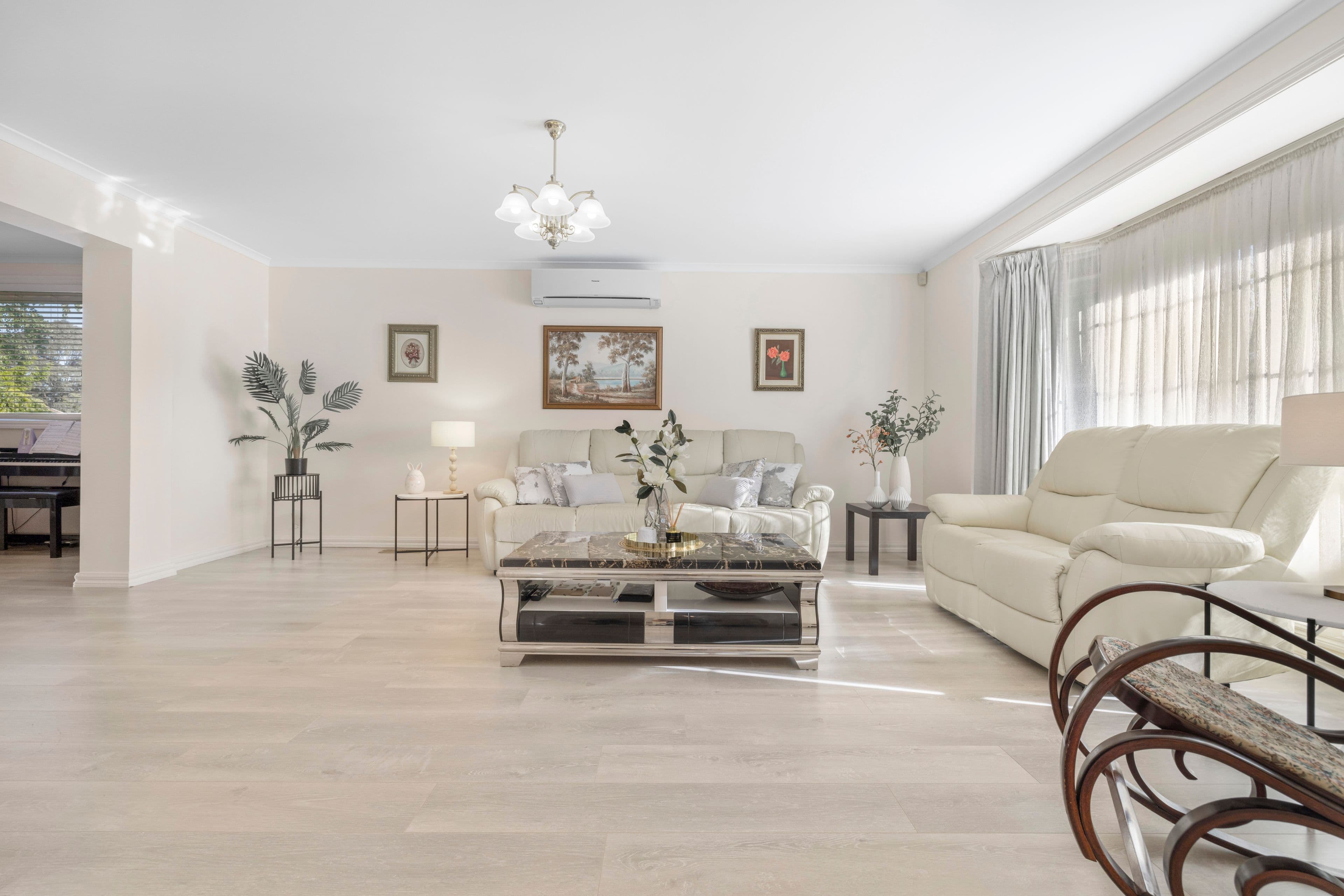 51 Lakewood Drive, Knoxfield VIC 3180, Knoxfield - Thumbnail 2