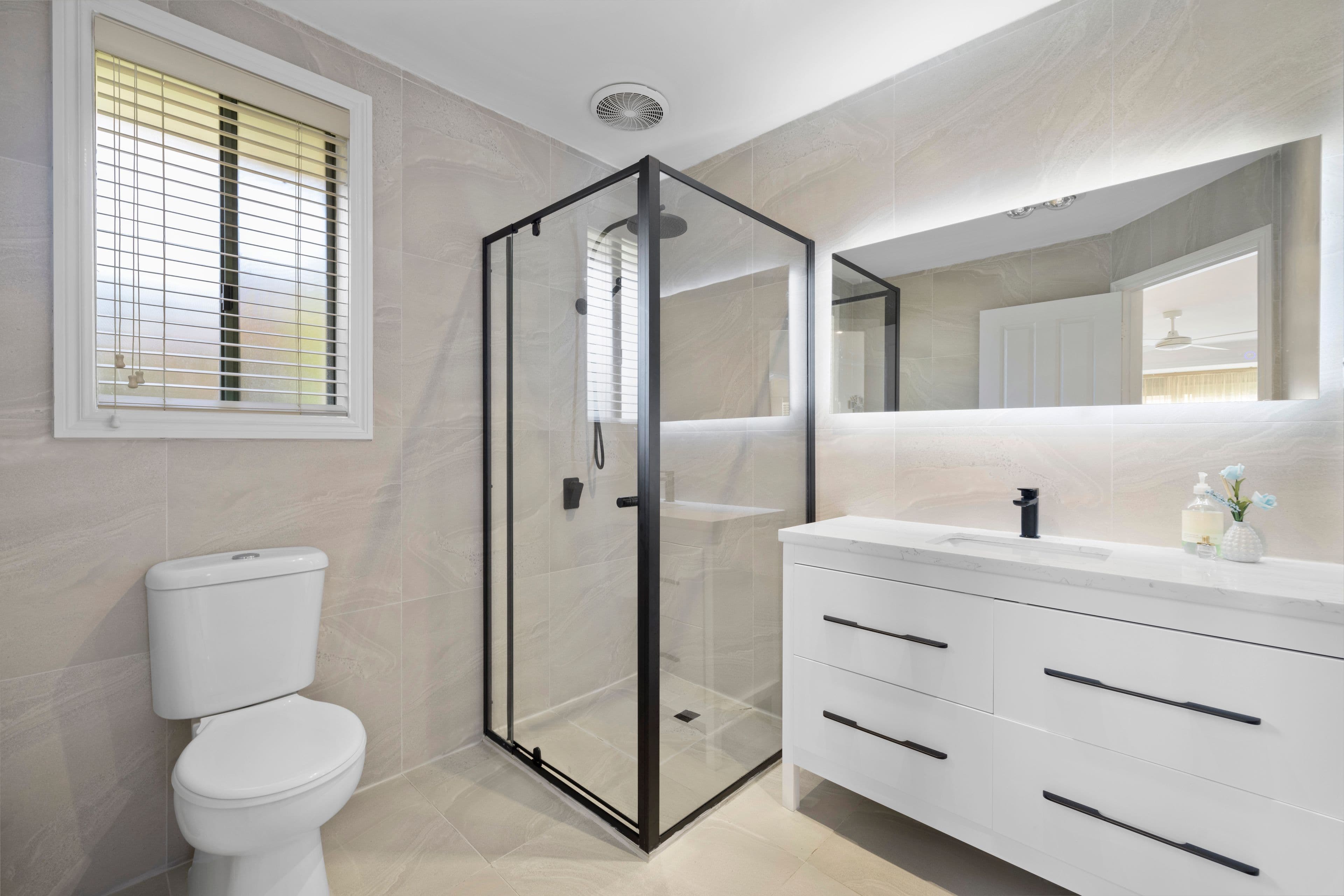 51 Lakewood Drive, Knoxfield VIC 3180, Knoxfield - Thumbnail 7
