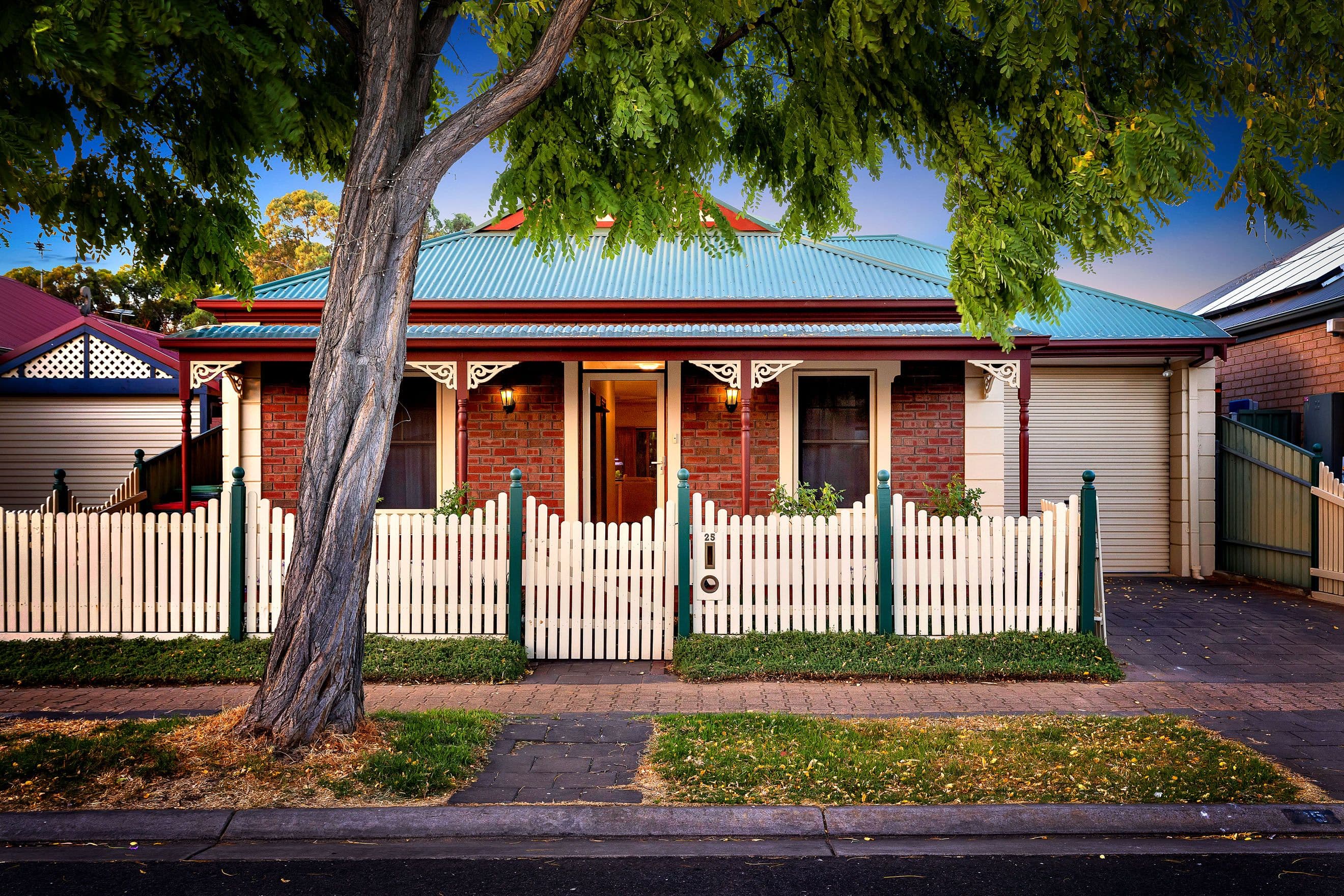 25 Windermere Crescent, Mawson Lakes SA 5095, Mawson Lakes - Thumbnail 2