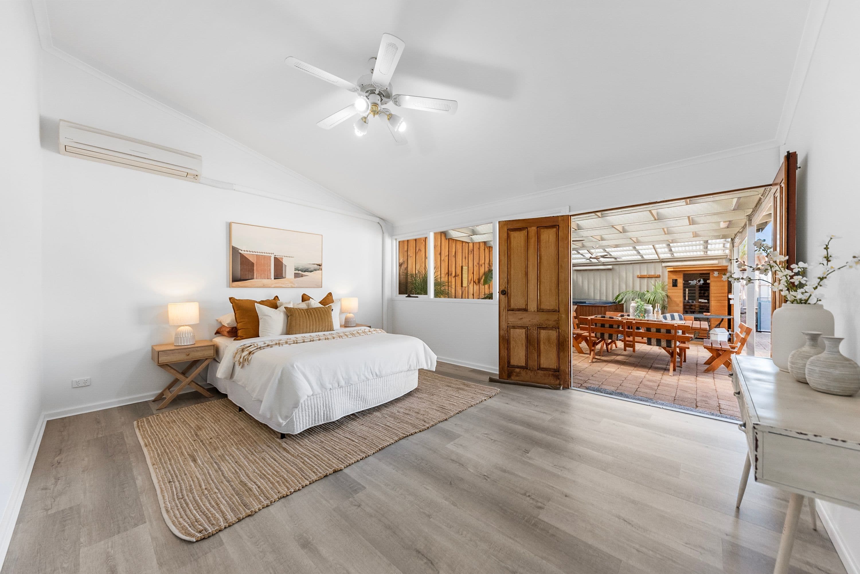 11 Elaroo Avenue, Salisbury North SA 5108, Salisbury North - Image 1