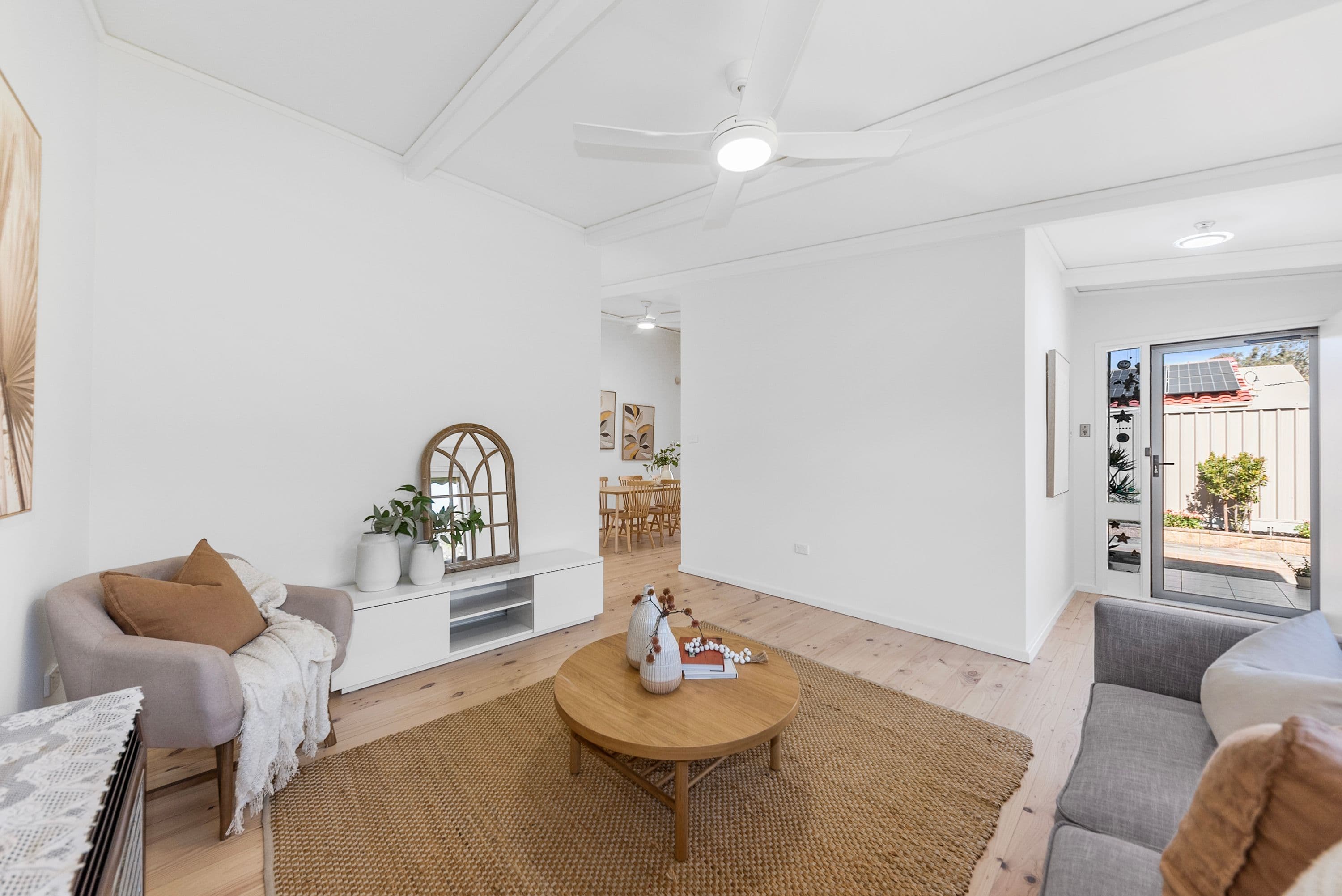11 Elaroo Avenue, Salisbury North SA 5108, Salisbury North - Thumbnail 4