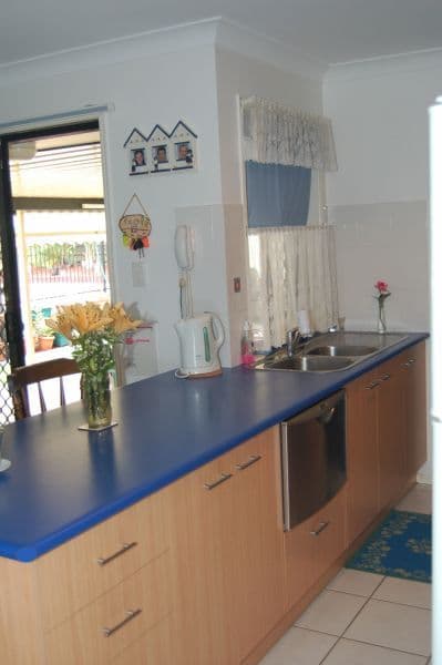 3  Regal Drive, REGENTS PARK QLD 4118, Regents Park - Thumbnail 3