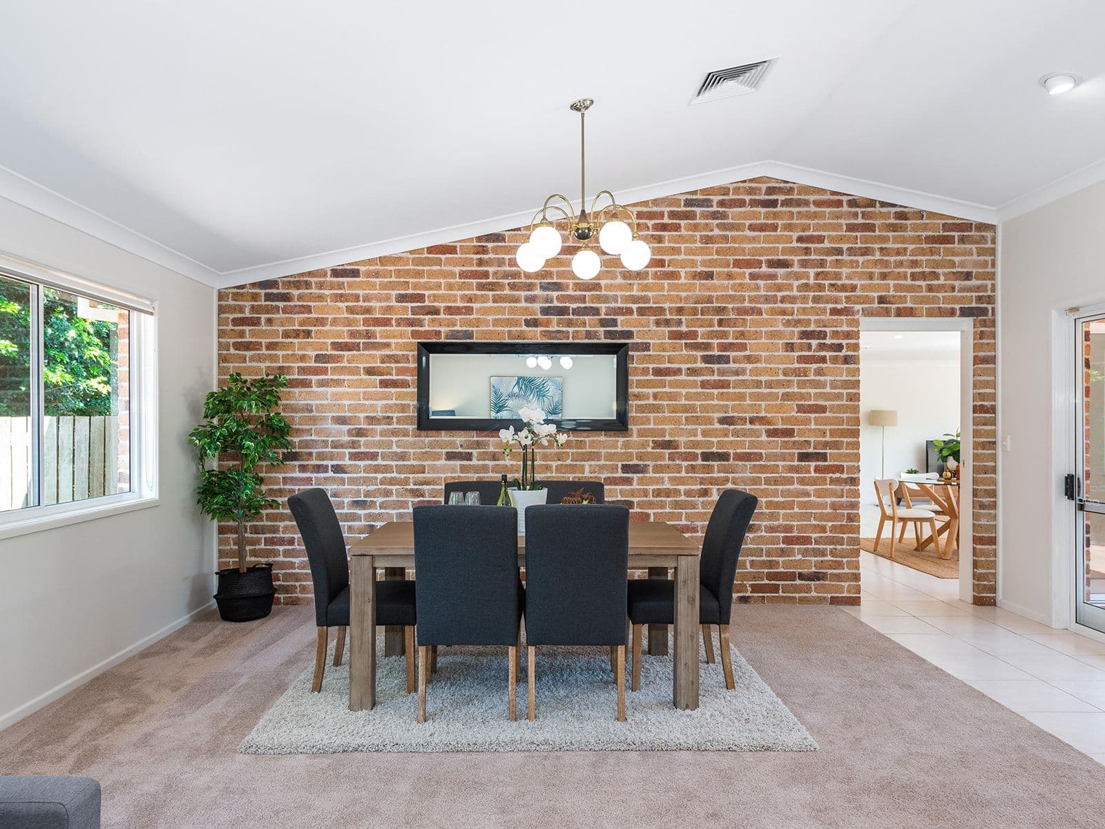 70 Ridley Road, Bridgeman Downs QLD 4035, Bridgeman Downs - Thumbnail 2