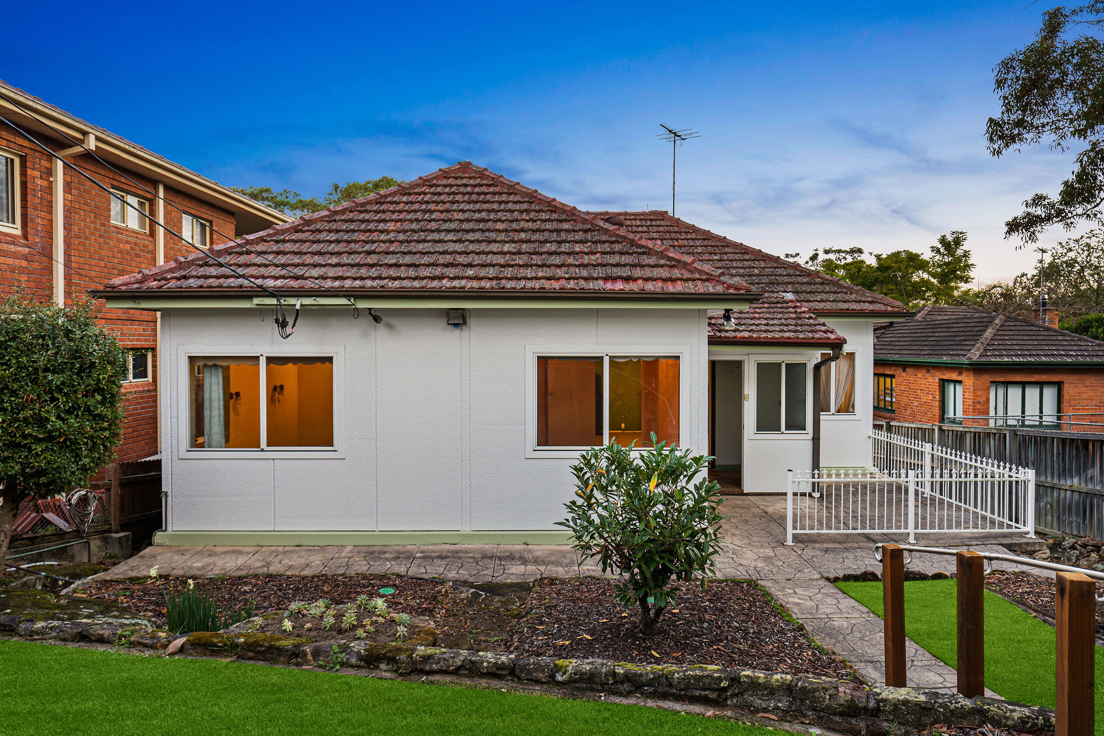 17 Douglas Haig Street, Oatley NSW 2223, Oatley - Thumbnail 2