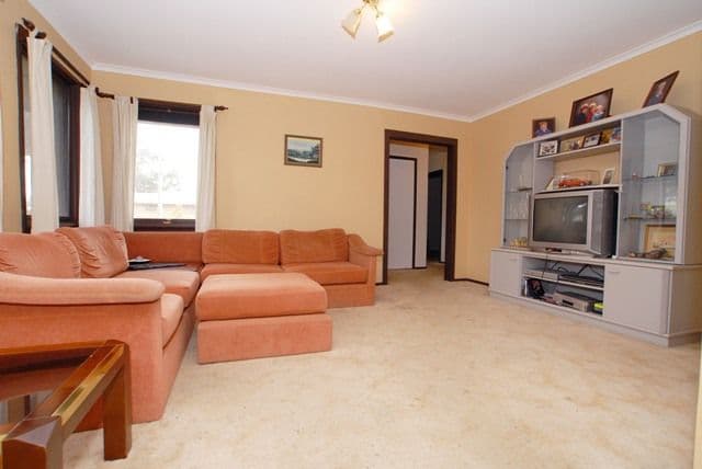 32 Oppy Crescent, HOPPERS CROSSING VIC 3029, Hoppers Crossing - Thumbnail 3