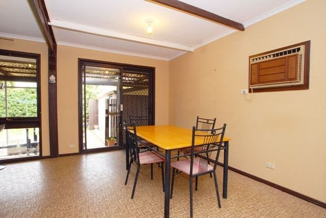32 Oppy Crescent, HOPPERS CROSSING VIC 3029, Hoppers Crossing - Thumbnail 4