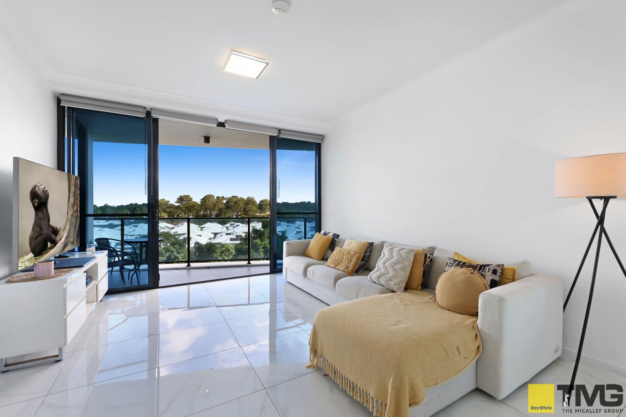 5 Harbourside Court, Biggera Waters QLD 4216, Biggera Waters - Thumbnail 5