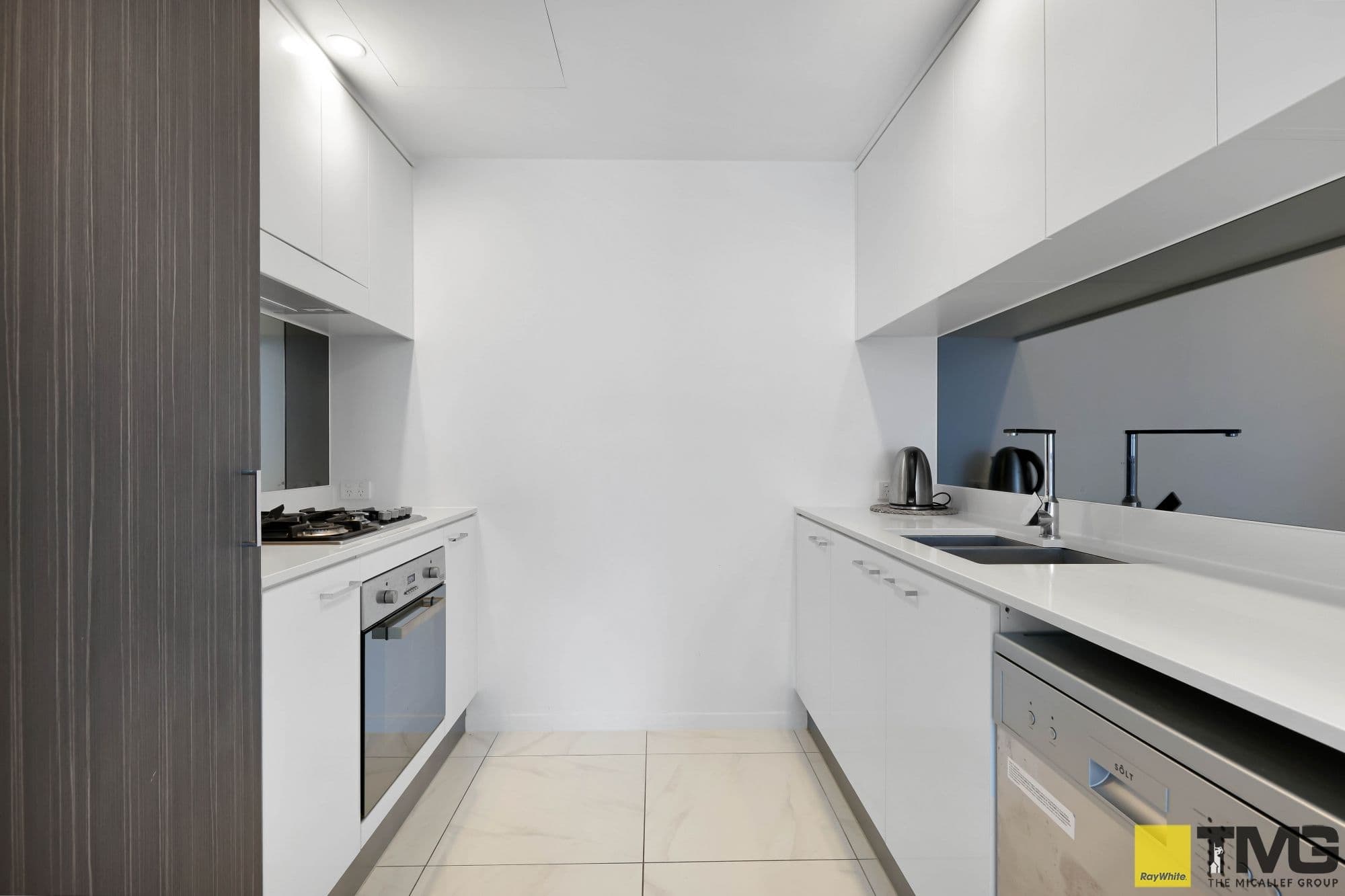 5 Harbourside Court, Biggera Waters QLD 4216, Biggera Waters - Thumbnail 6