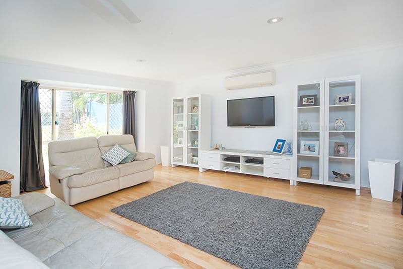 14 Lakewood Court, HELENSVALE QLD 4212, Helensvale - Thumbnail 4